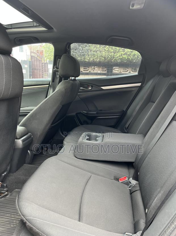 Honda Civic EX 4dr Hatchback (1.5L 4cyl) 2017 Black