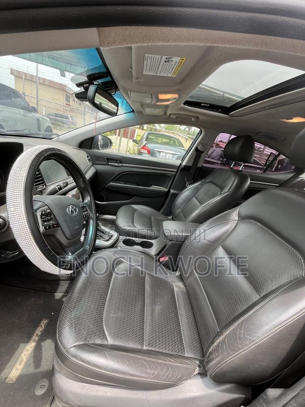 Hyundai Elantra Limited 2018 Blue