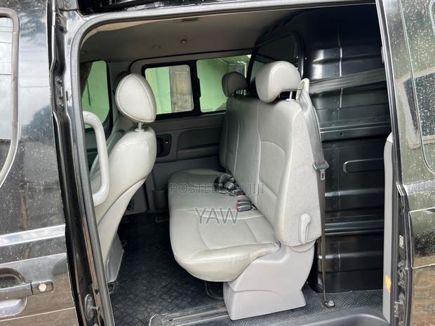 Hyundai H300 2014 Black