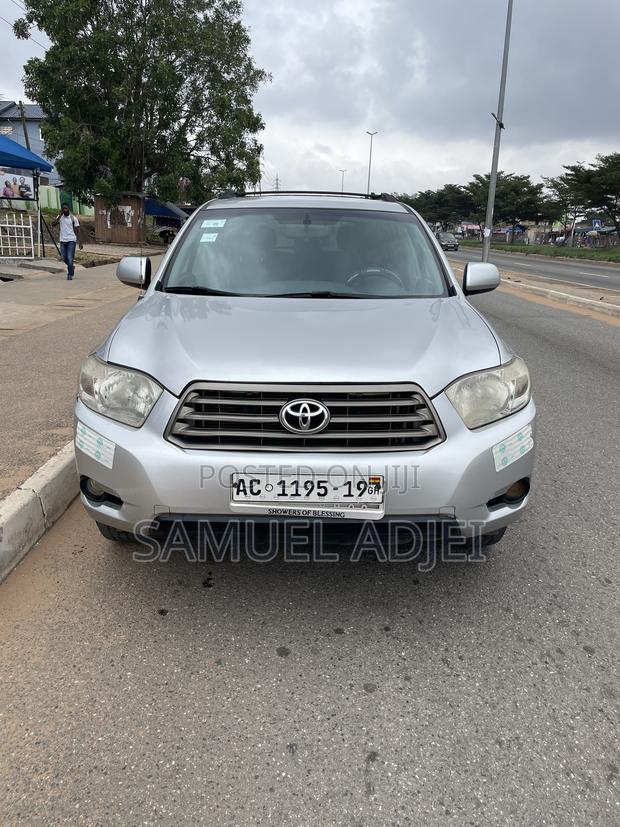 Toyota Highlander 2012 Silver