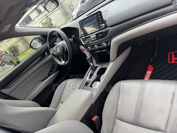 Honda Accord EX (1.5L 4cyl Turbo CVT) 2019 Gray