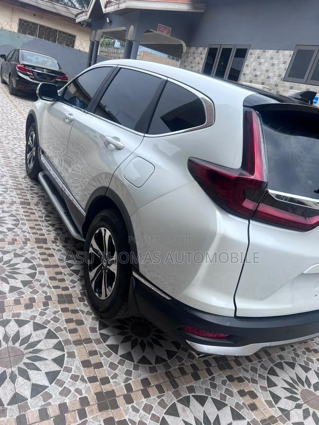 Honda CR-V Touring 2022 White
