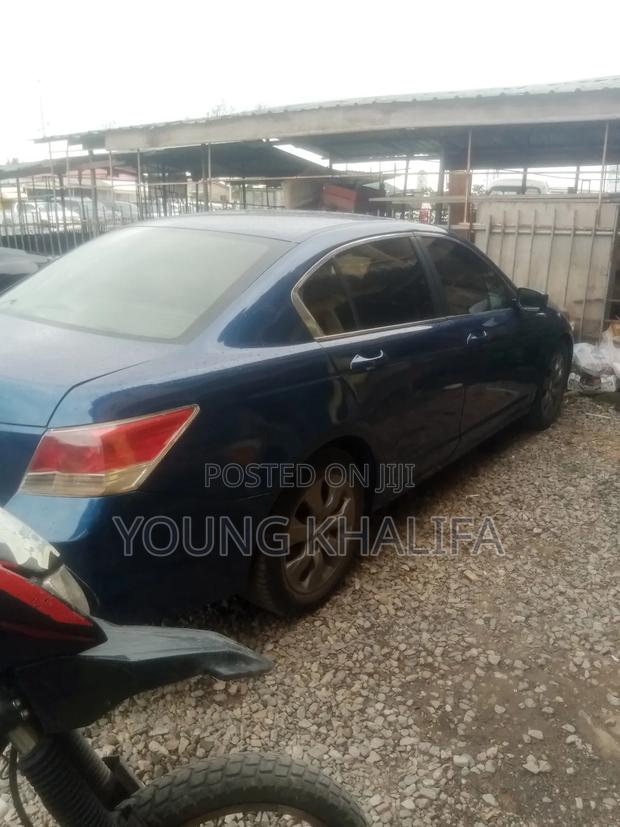 Honda Accord 2010 Blue