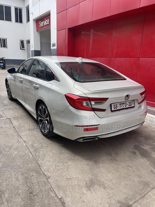 Honda Accord Sport 2.0T 2018 Gold
