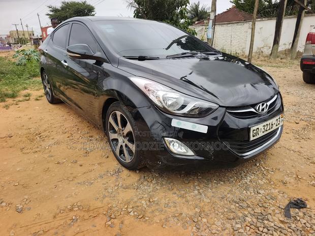 Hyundai Avante 2013 Black