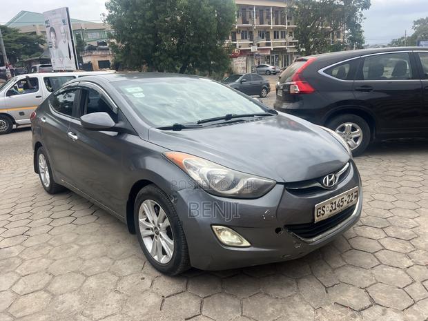 Hyundai Elantra 2013 Gray