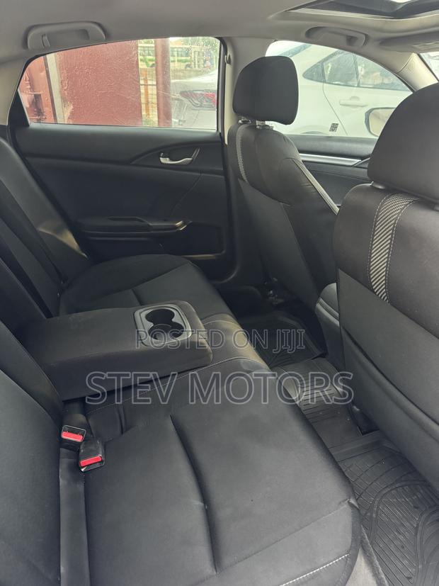 Honda Civic EX-L 4dr Sedan (1.5L 4cyl) 2016 Silver