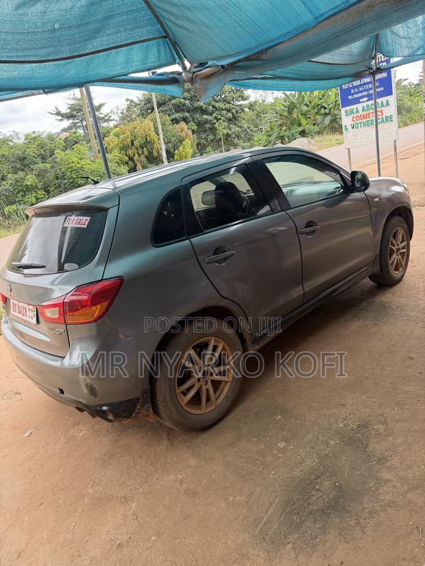 Mitsubishi Outlander 2.0 PHEV AWD 2014 Gray