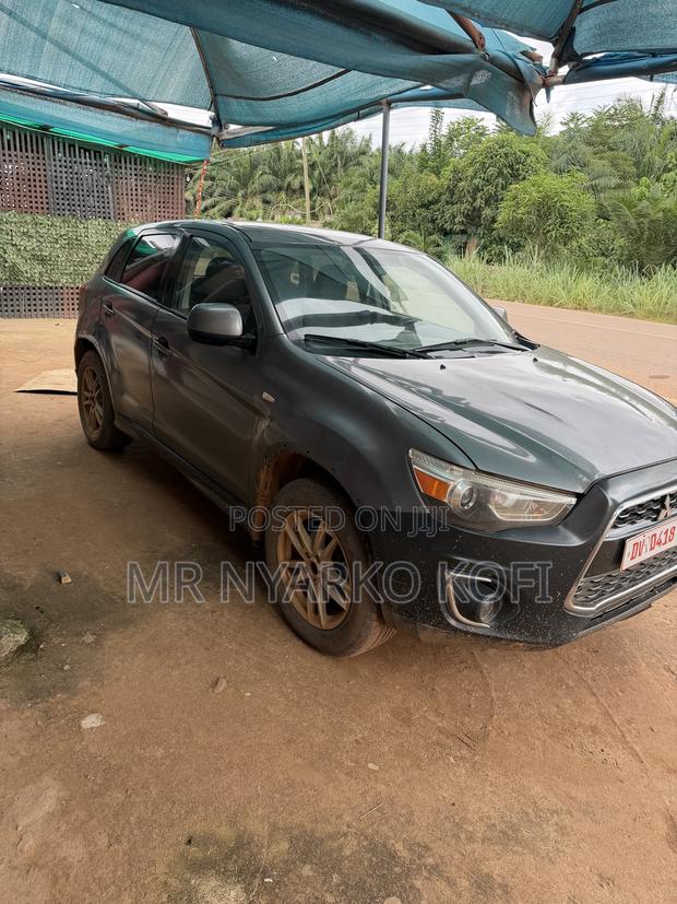 Mitsubishi Outlander 2.0 PHEV AWD 2014 Gray