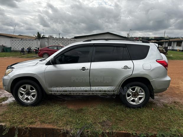Toyota RAV4 4x4 2007 Silver