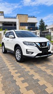 Nissan X-Trail 2019 White for sale