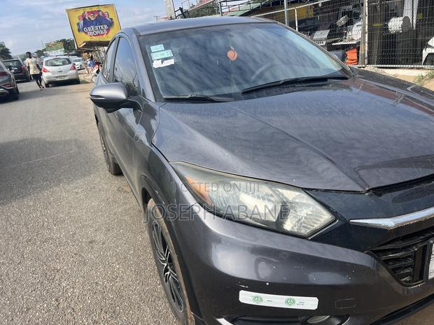 Honda HR-V 4dr SUV (1.5L 4cyl CVT) 2016 Gray