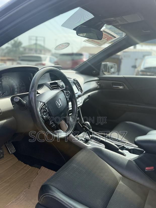 Honda Accord 2017 Silver