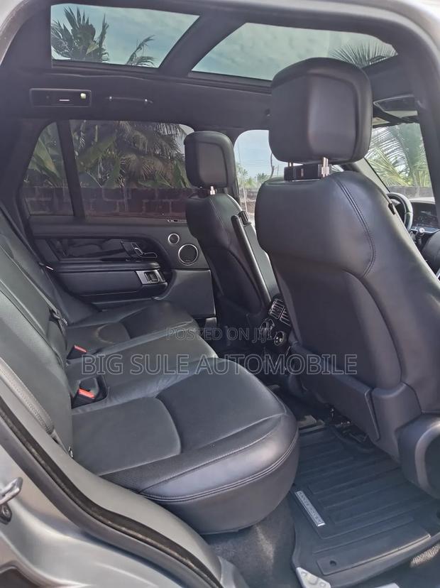 Land Rover Range Rover Vogue 2019 Silver