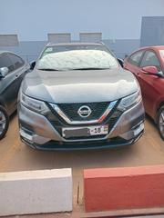 Nissan Qashqai 2017 Gray for sale
