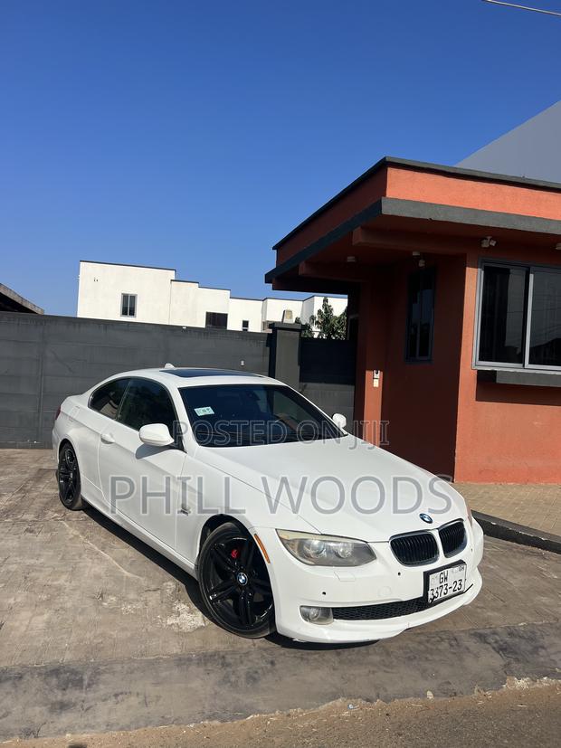 BMW 328i 2011 White
