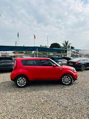 Kia Soul Base Hatchback 2017 Red for sale