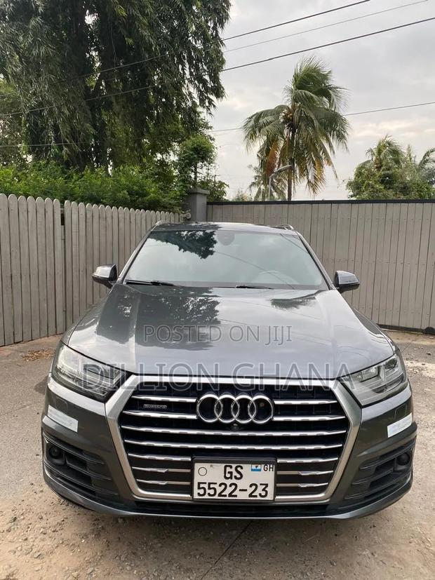 Audi Q7 3.0T Premium AWD quattro 2018 Gray