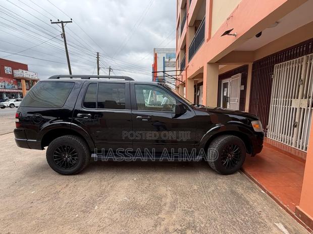 Ford Explorer Eddie Bauer 4x4 (4.0L 6cyl 5A) 2006 Black