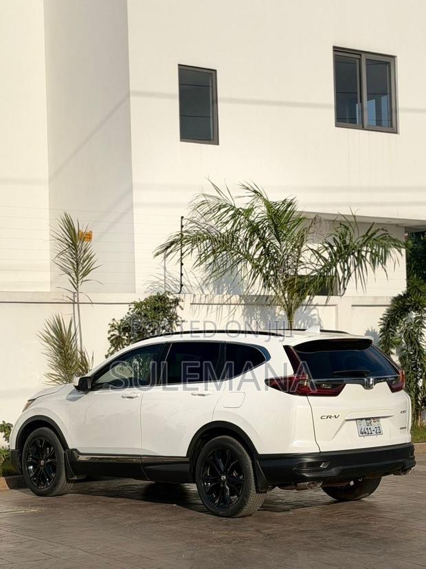 Honda CR-V 2021 White