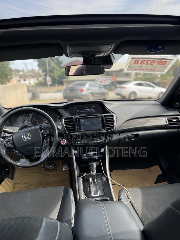 Honda Accord 2017 Silver