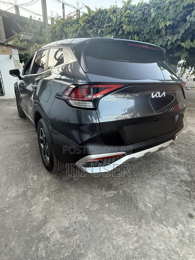 Kia Sportage LX 2023 Gray