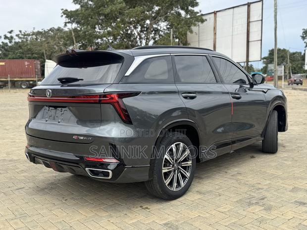 Changan CS75 Plus 2023 Gray