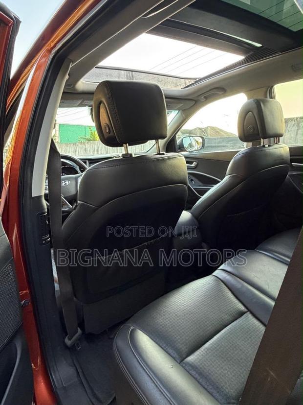 Hyundai Santa Fe SE AWD 2016 Orange