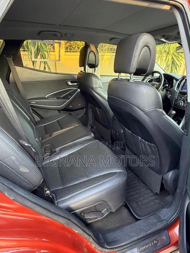 Hyundai Santa Fe SE AWD 2016 Orange