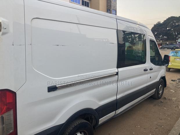 Ford Transit-350 2017 White