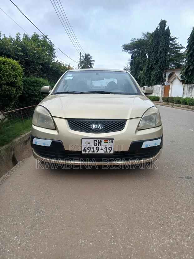 Kia Rio 2009 Gold