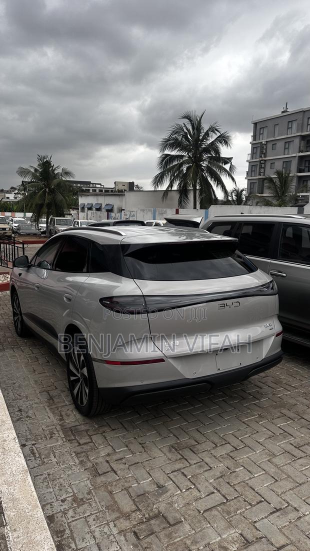 New BYD Sealion 06 EV 2025 Gray