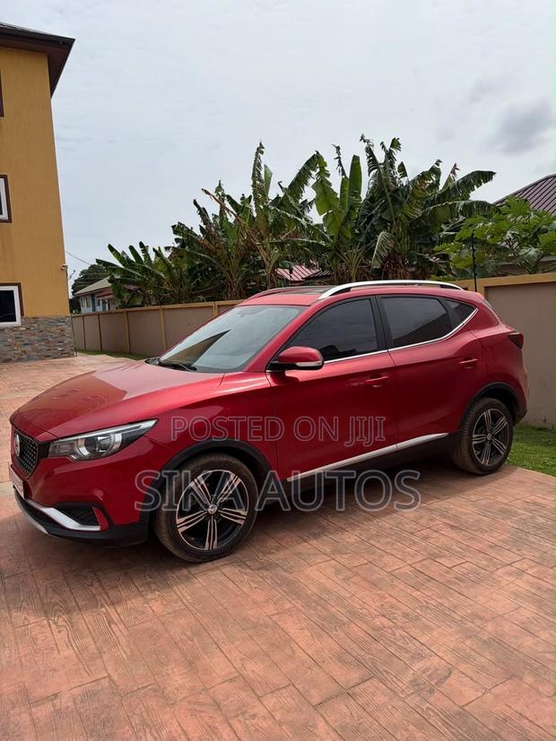 MG ZS 2018 Red