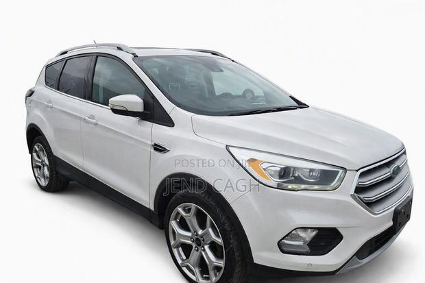 Ford Escape Titanium 4x4 2017 White
