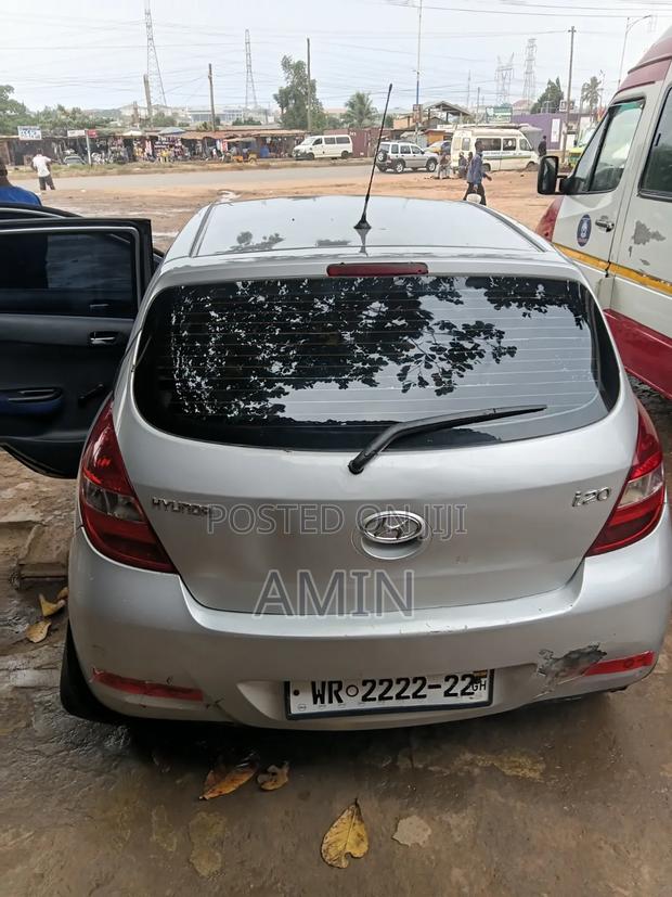Hyundai i20 2010 Silver