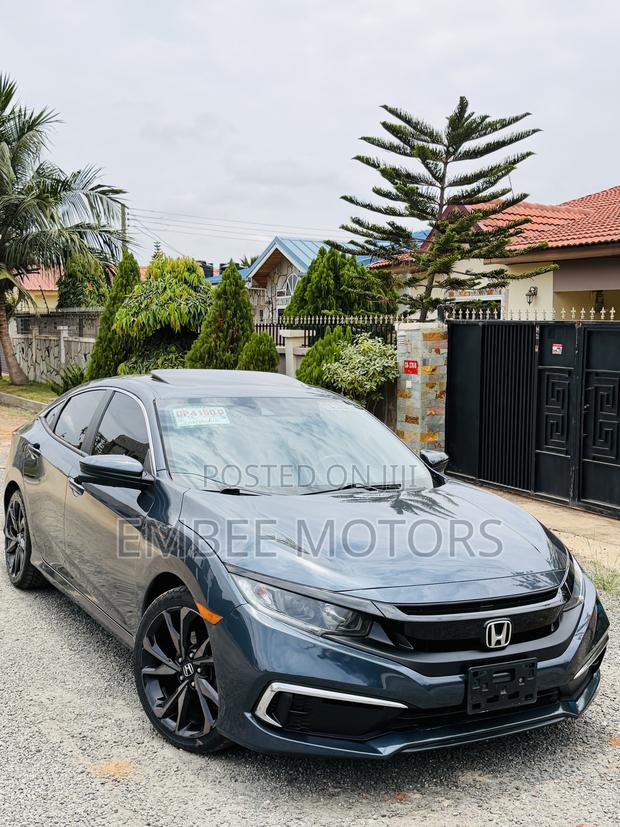 Honda Civic EX Sedan 2020 Gray