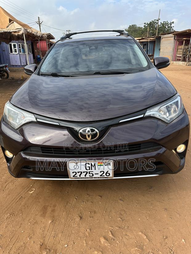Toyota RAV4 Adventure 4dr SUV AWD (2.5L 4cyl 6A) 2018 Burgundy