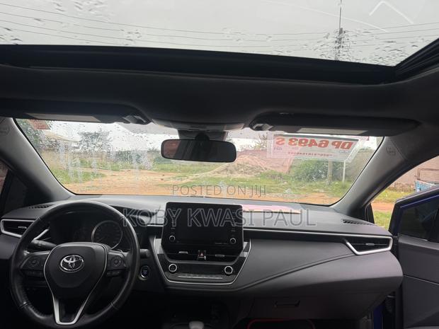 Toyota Corolla SE 2022 Blue