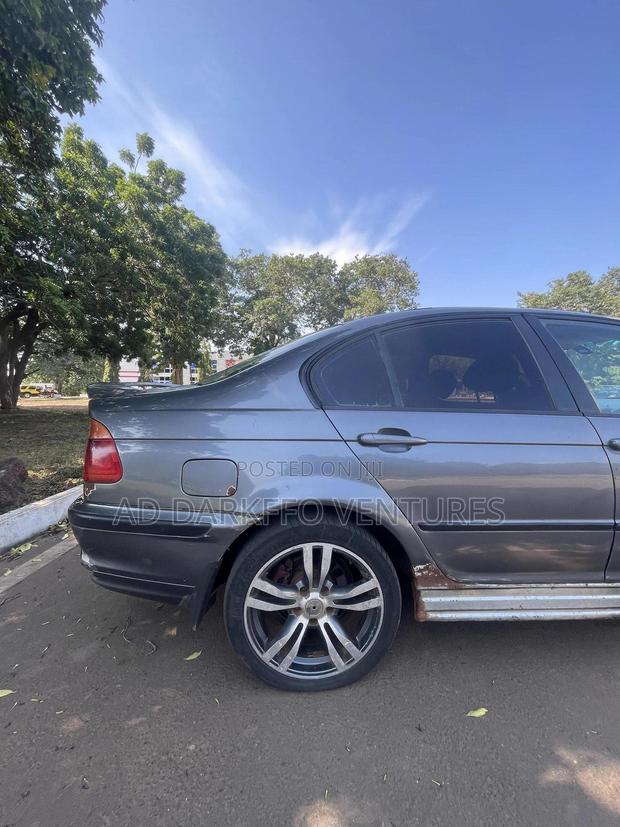 BMW 323i 2003 Blue