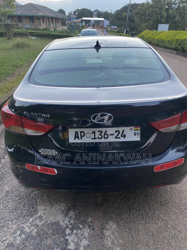 Hyundai Elantra Limited 4dr Sedan (1.8L 4cyl 6A) 2015 Black