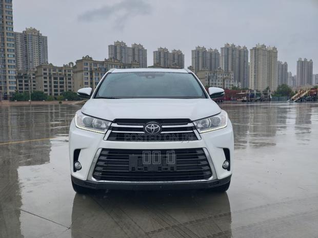 Toyota Highlander Platinum AWD 2020 White