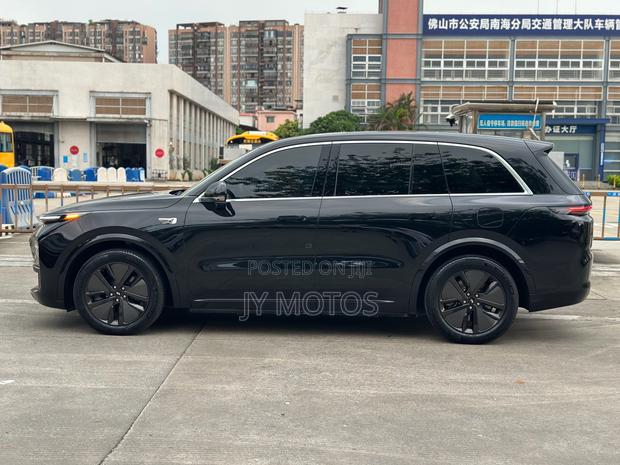 Li Auto L8 2024 Black