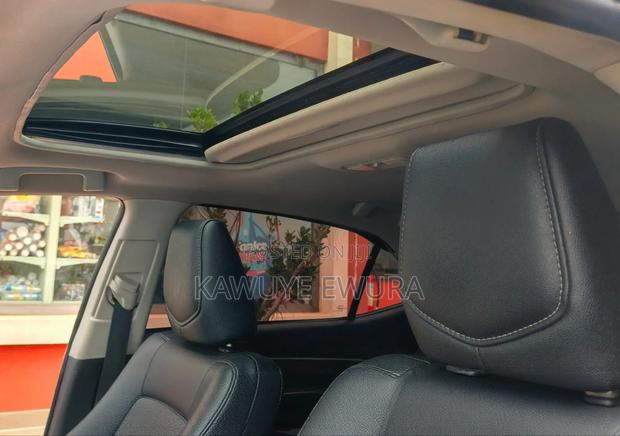 Toyota Corolla 2016 Gray