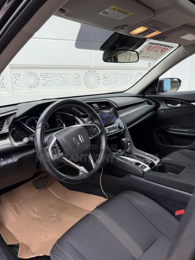 Honda Civic EX 2021 Black