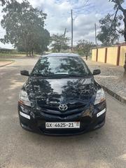 Toyota Yaris Base Sedan 4dr 2010 Black for sale