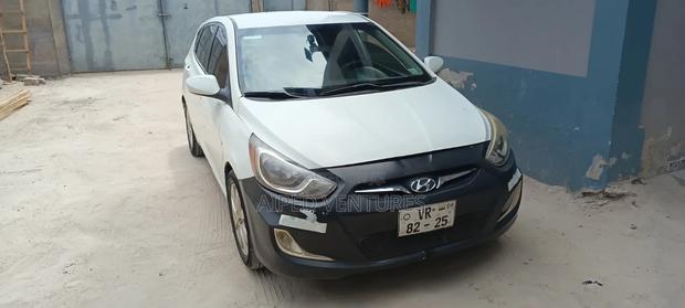 Hyundai Accent GS 4dr Hatchback (1.6L 4cyl 6M) 2014 White