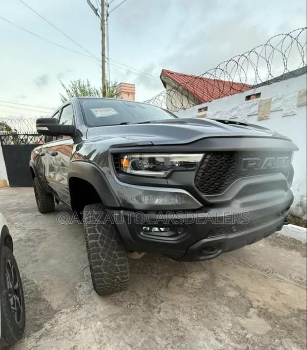 Dodge RAM 1500 6.2 Petrol AWD 2022 Gray