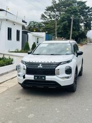 Mitsubishi Outlander 2022 White for sale