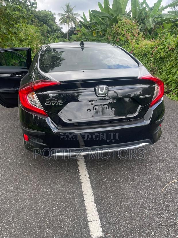 Honda Civic Touring Sedan 2019 Black