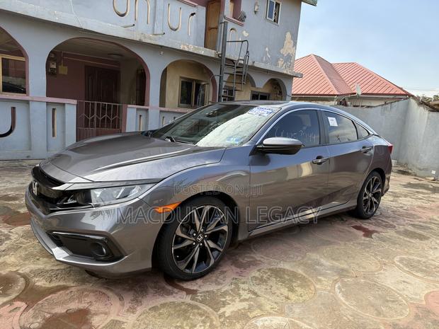Honda Civic 2020 Gray